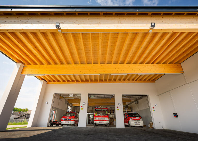 Holzdach Freiwiliige Feuerwehr Loimersdorf