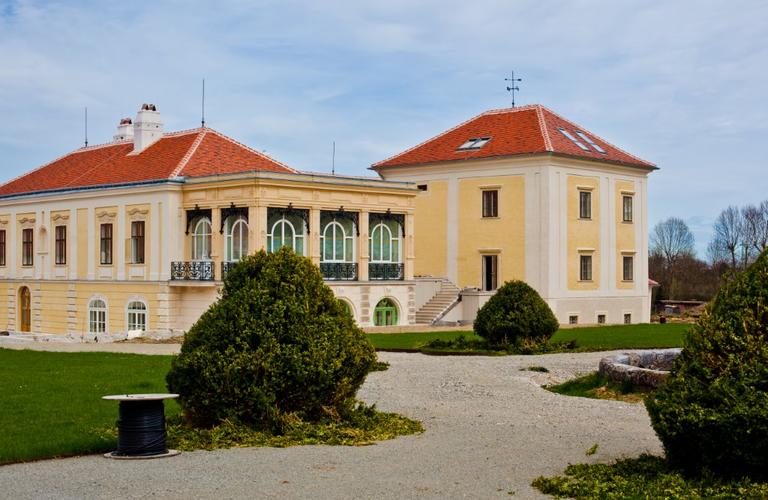 Schloss Draßburg